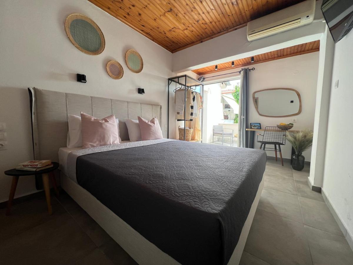 Australia Hotell Skiathos stad Exteriör bild